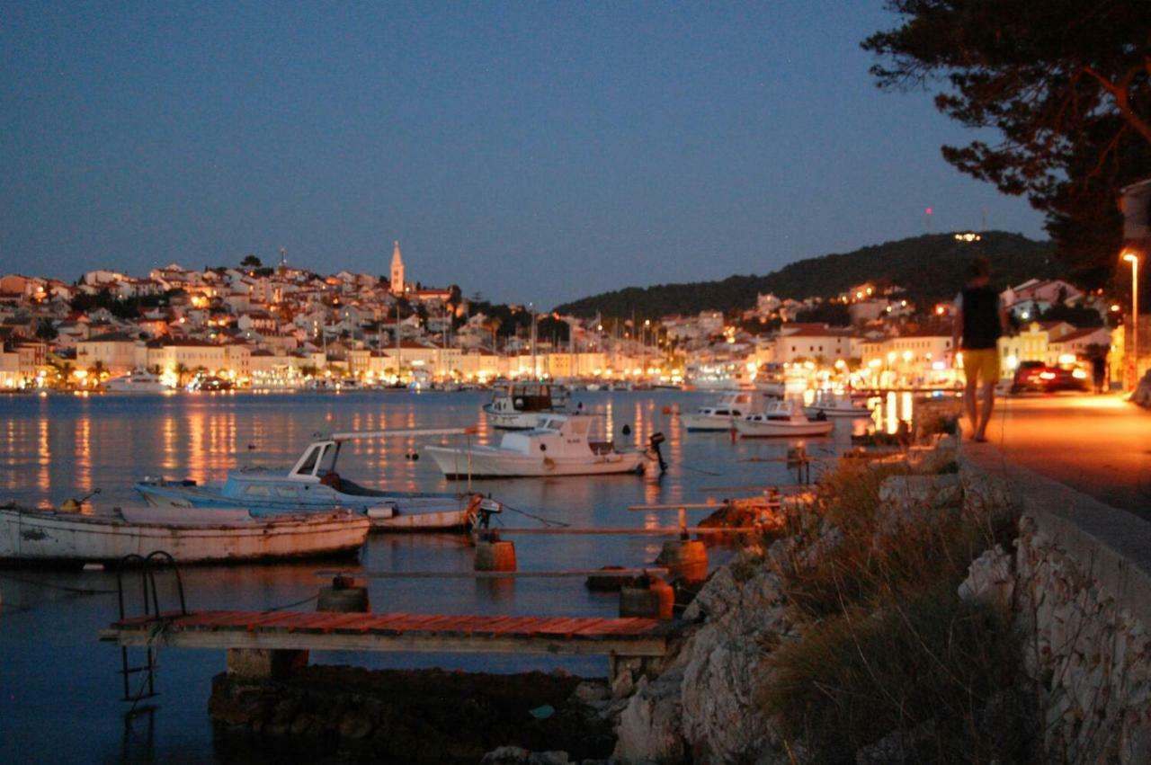 Season4All Apartments Mali Lošinj Buitenkant foto